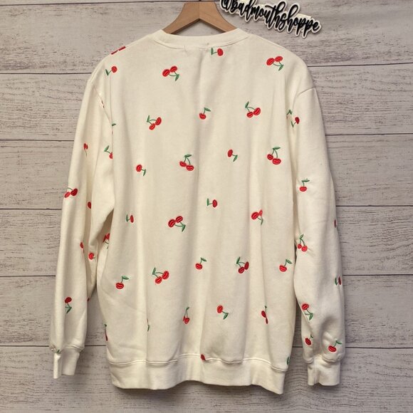 Vinyl Icons from TJ Maxx Embroidered Cherry Cherries Sweatshirt Sweatpants Set - Picture 12 of 13